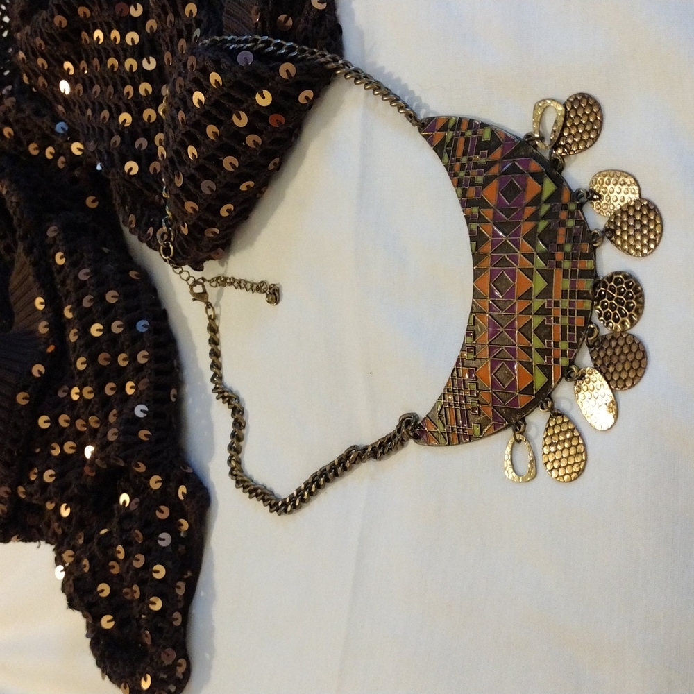 (A1) Multi-colored Collar Necklace....